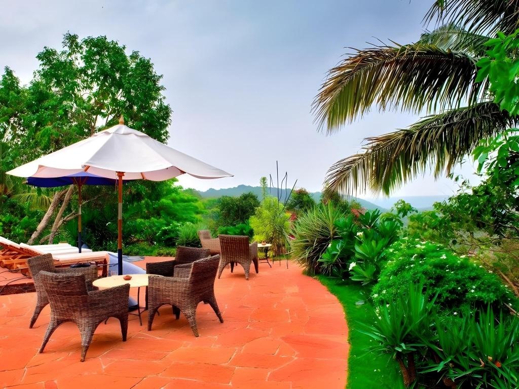 Nilaya Hermitage  Facilities  Surrounding Environment 16
