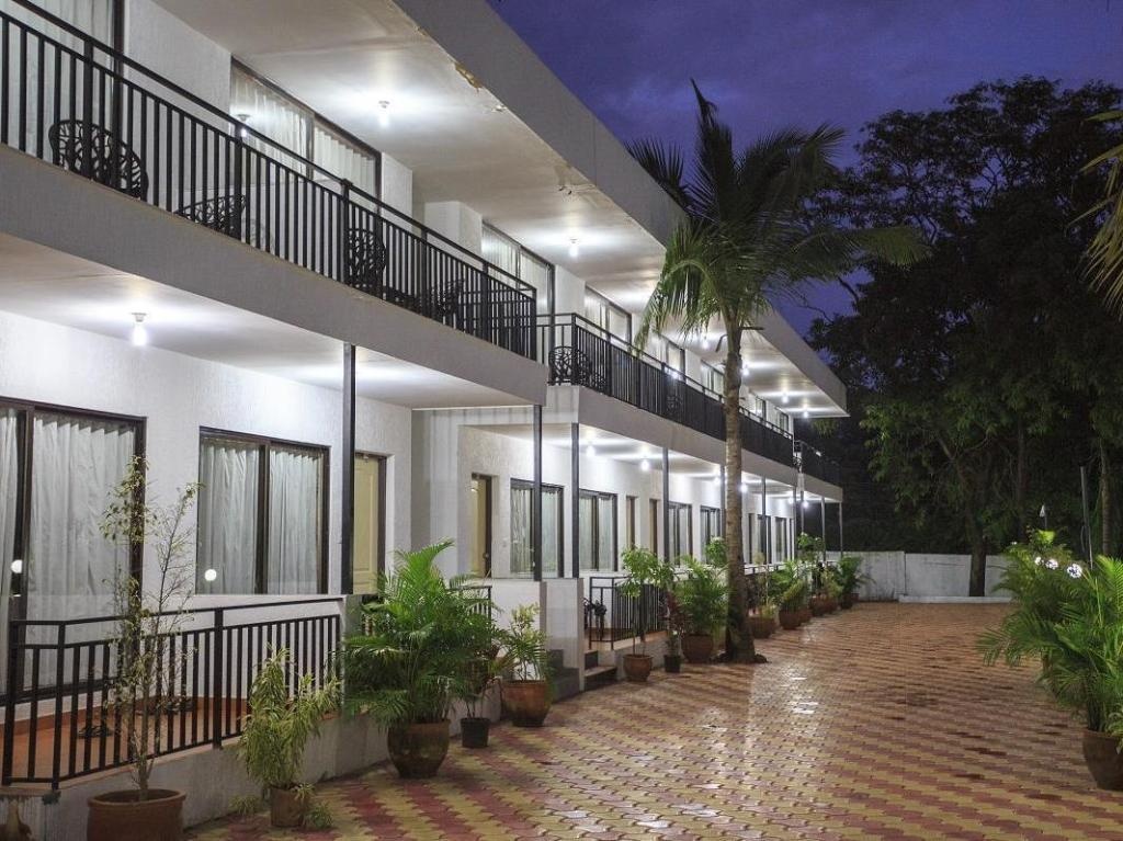 The Ocean Pearl Escape Hotel  Property Views  Exterior View 1