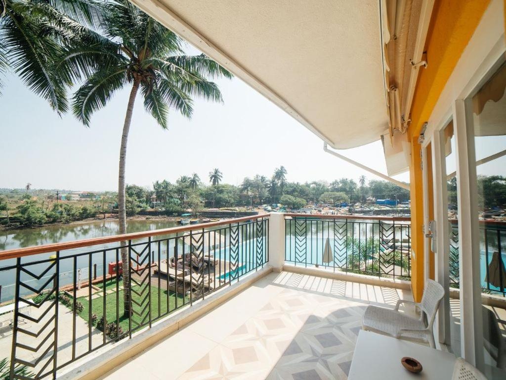 Acron Waterfront Resort  Facilities  Balconyterrace 17