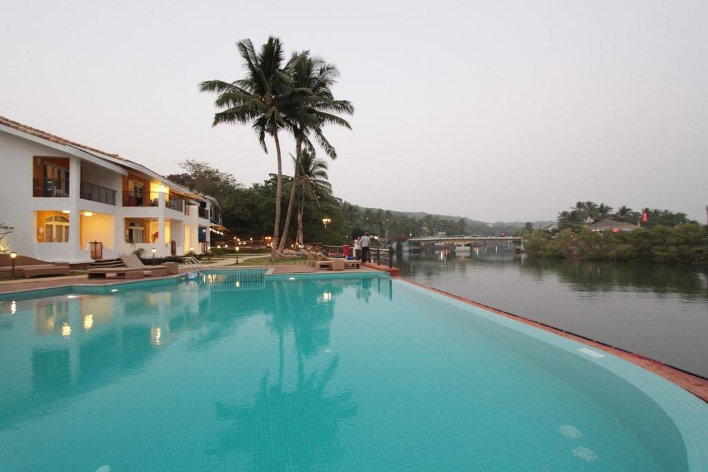 Acron Waterfront Resort  Facilities  Swimming Pool 3