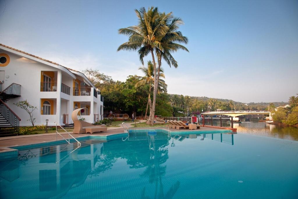 Acron Waterfront Resort  Facilities  Swimming Pool 5