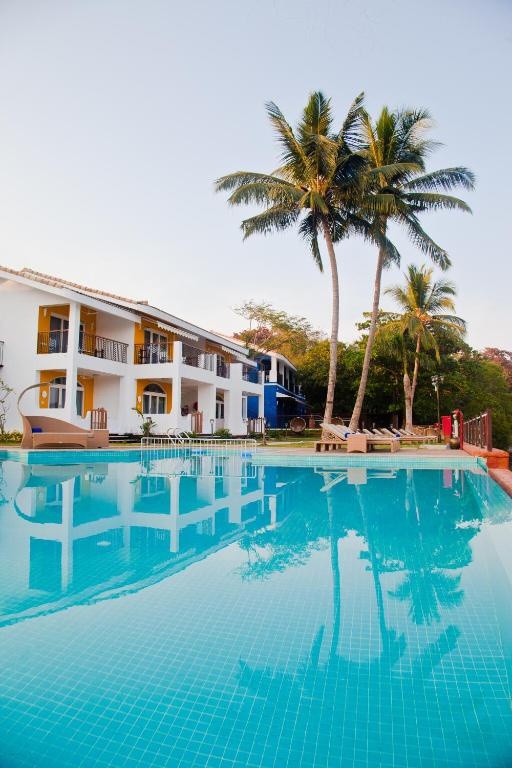 Acron Waterfront Resort  Facilities  Swimming Pool 6