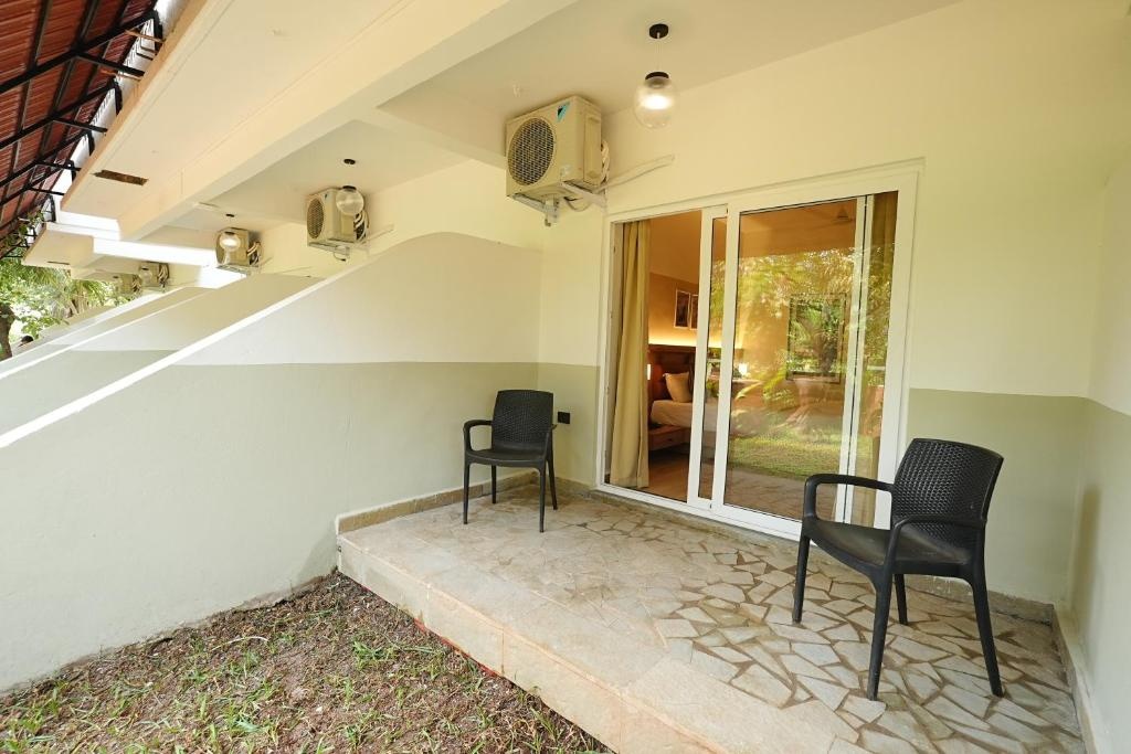 Anjuna Beach Resort  Facilities  Balconyterrace 14