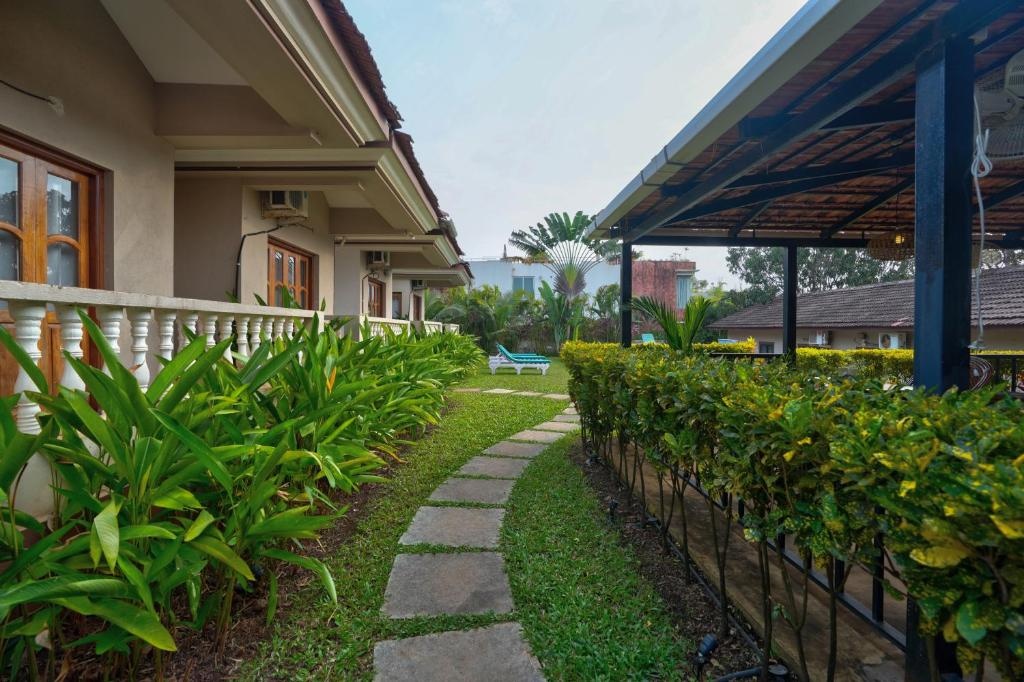 Casa De Royale Resort  Facilities  Garden 16