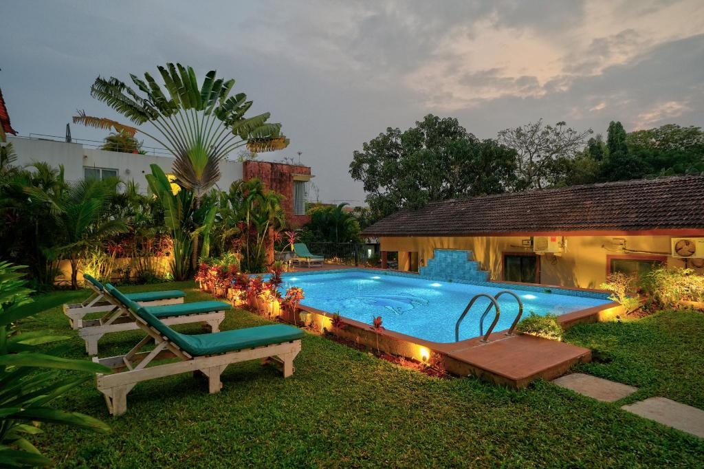 Casa De Royale Resort  Facilities  Swimming Pool 8