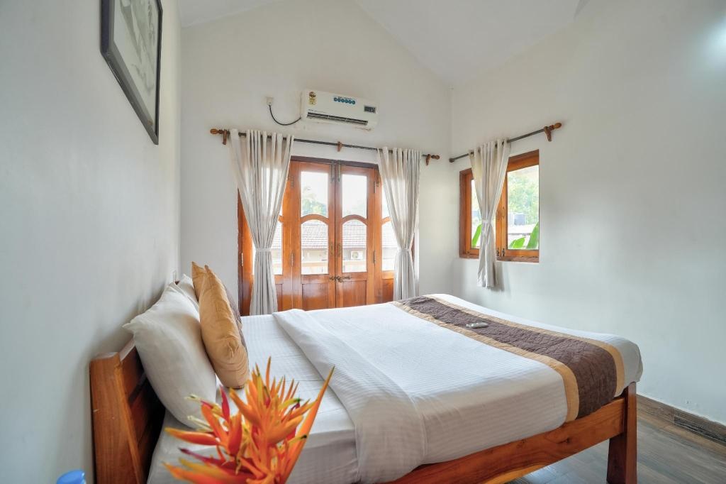 Casa De Royale Resort  Rooms  Suite Pool Bedroom 4