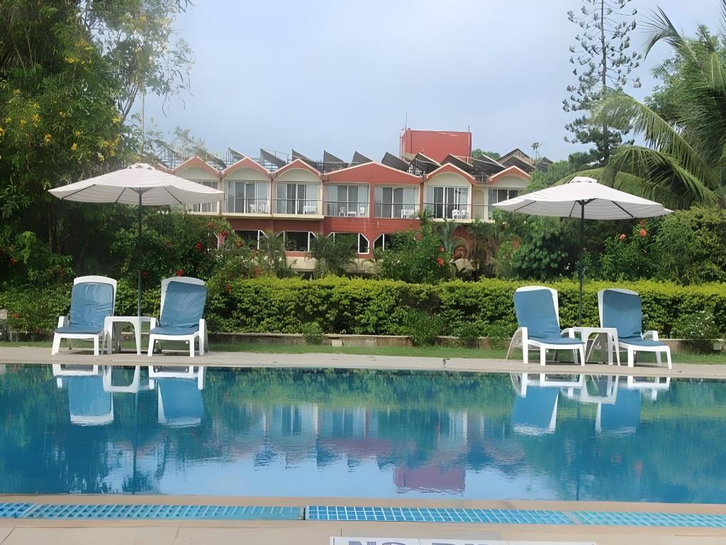 Majorda Beach Resort  Facilities  Swimming Pool 1