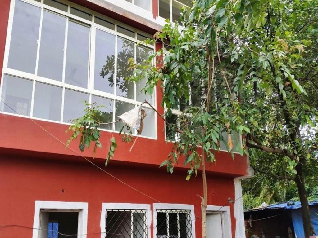 Studio 7  Property Views  Exterior View 2