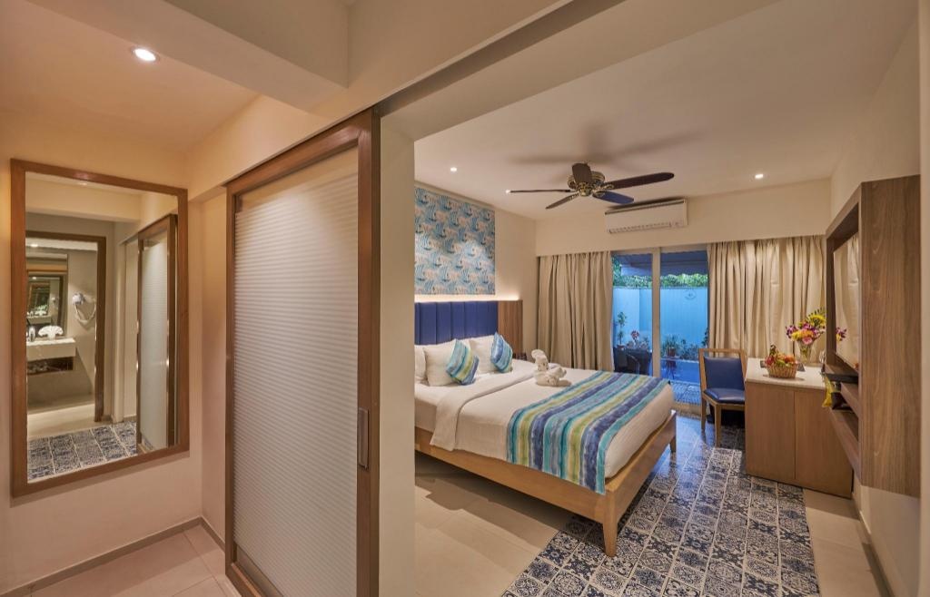 Royal Orchid Beach Resort Spa Goa  Rooms  Royal Suite With King Bed Room Plan 6
