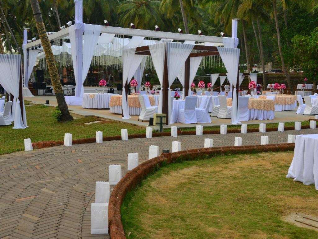 Bay15 Resort  Facilities  Garden 6
