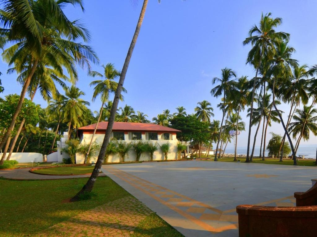 Bay15 Resort  Property Views  Exterior View 6