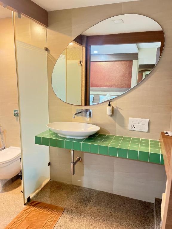 Turtle Beach Resort Morjim  Facilities  Bathroom 26