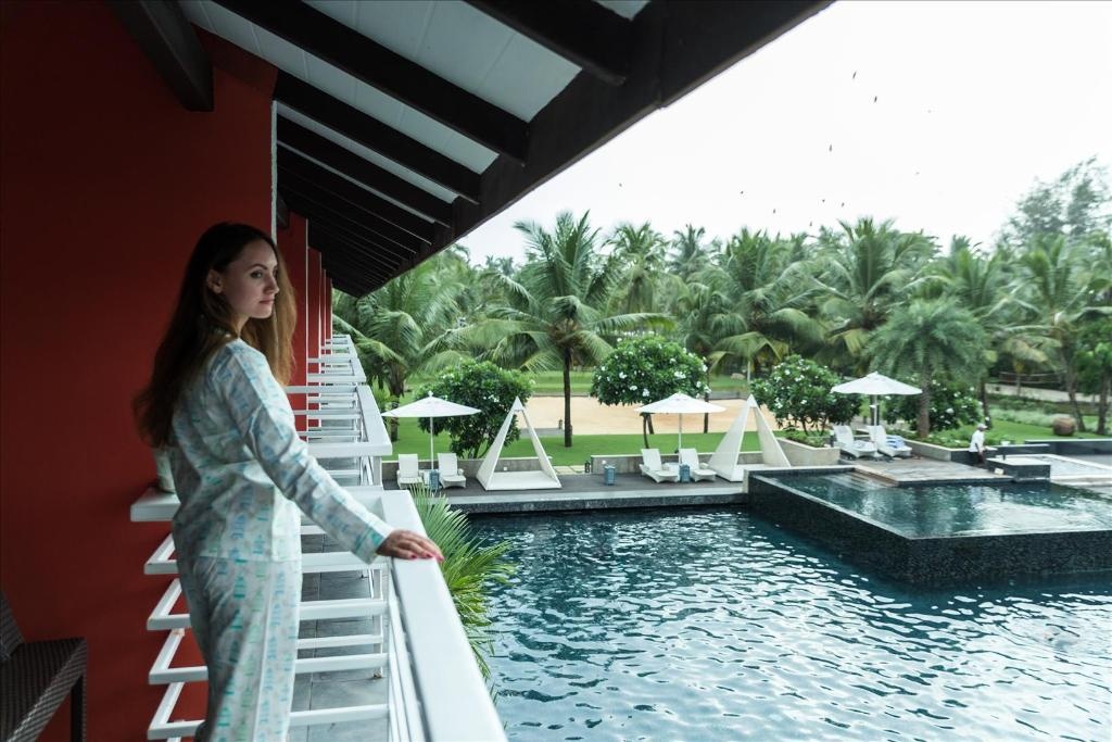 Planet Hollywood Beach Resort Goa  Facilities  Swimming Pool Outdoor 4