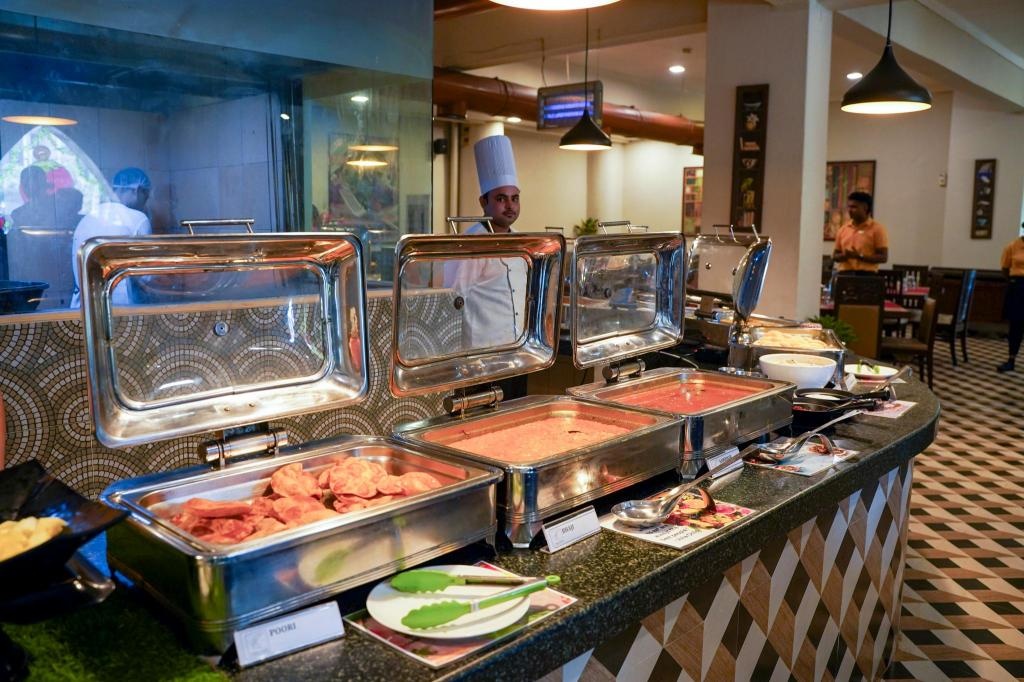 Neelams The Grand Hotel  Dining  Buffet 14
