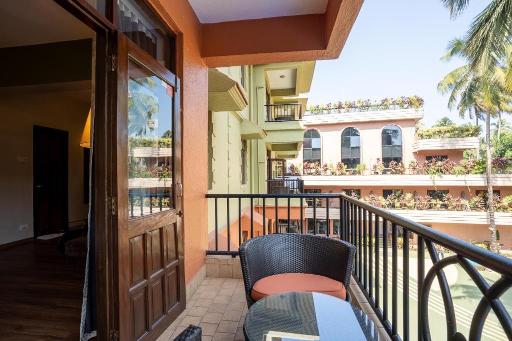 Neelams The Grand Hotel  Facilities  Balconyterrace 35