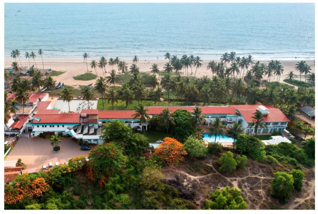 Longuinhos Beach Resort  Property Views  Property Views Image 3 3