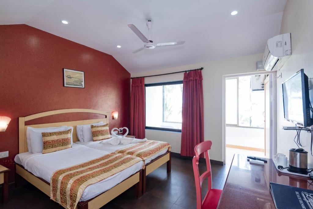 Longuinhos Beach Resort  Rooms  Deluxe Sea View Room Bed 8