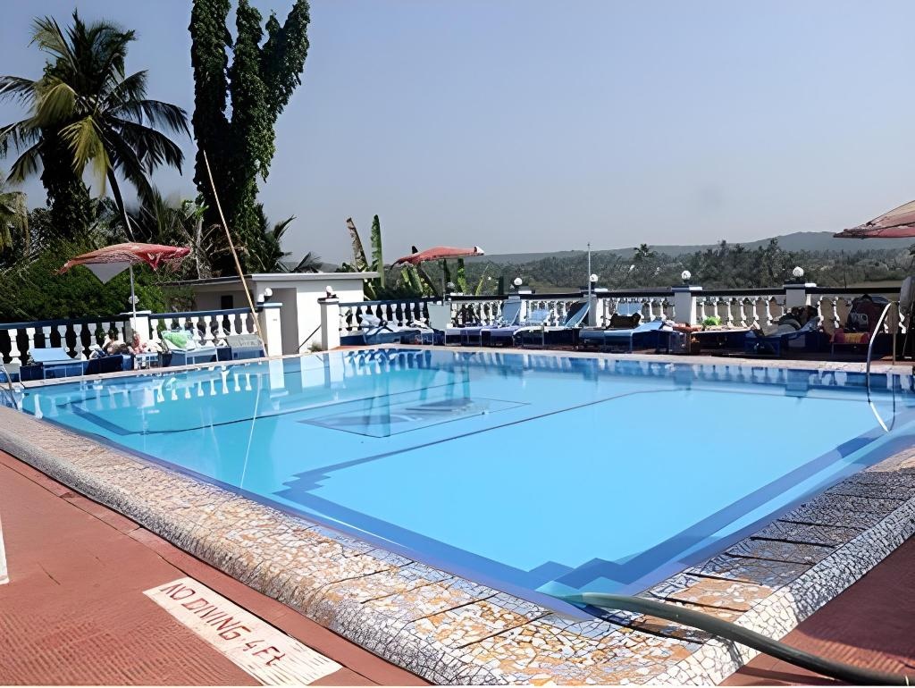 Beira Mar Alfran Resort  Facilities  Swimming Pool 4