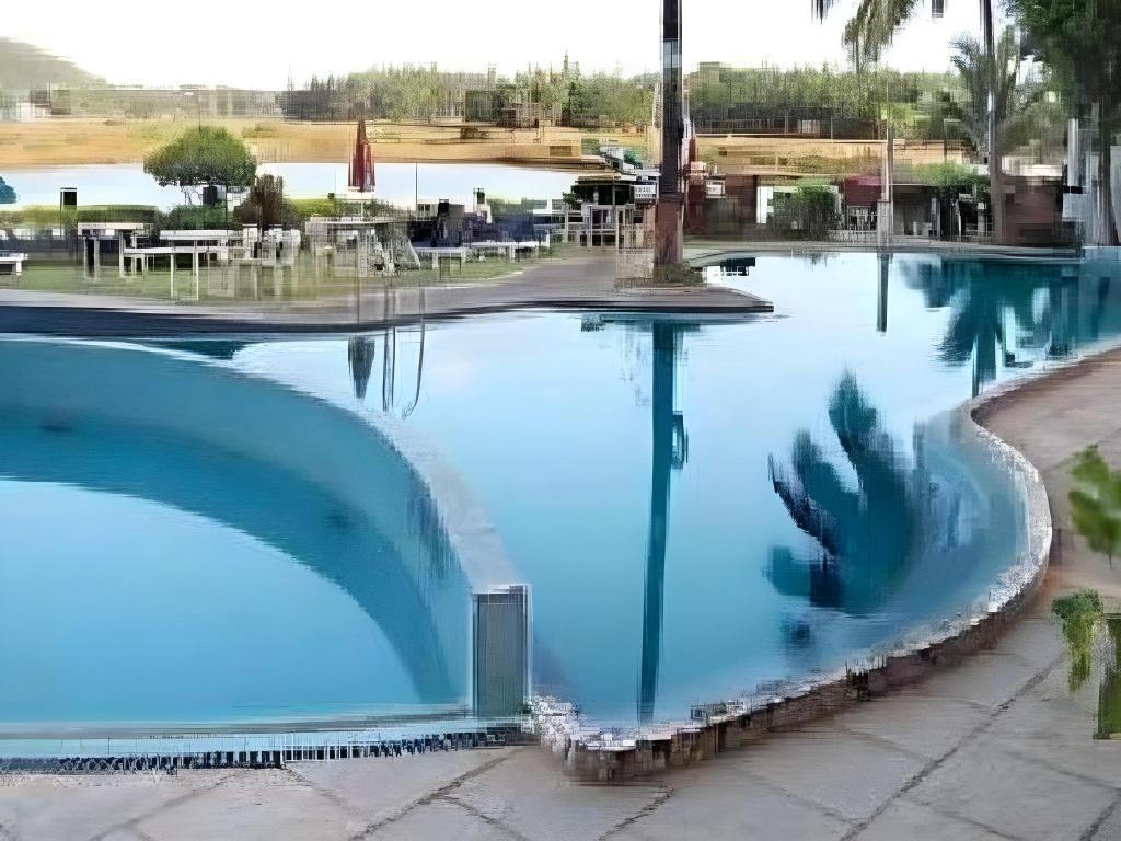 Maizons Lakeview Resort  Facilities  Swimming Pool 5