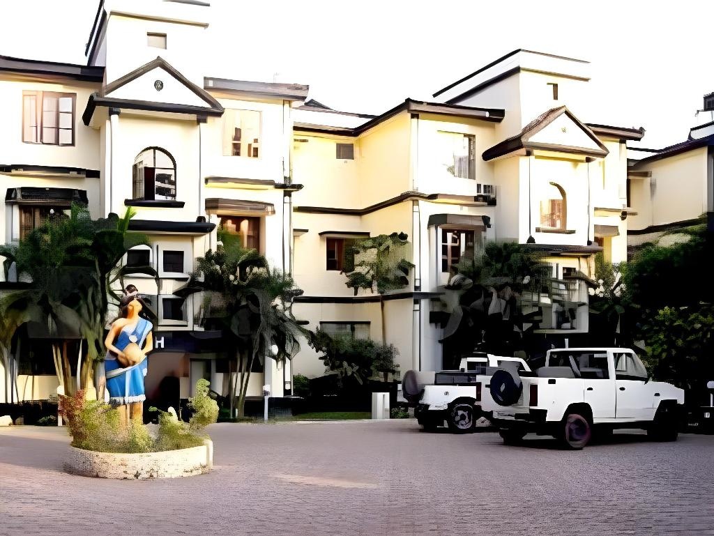 Maizons Lakeview Resort  Property Views  Exterior View 1