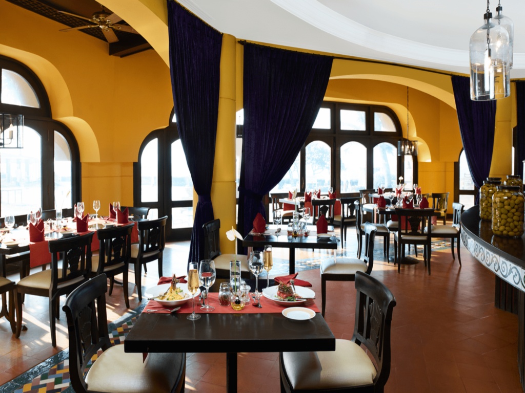 Taj Fort Aguada Resort Spa Goa  Dining  Restaurant 4