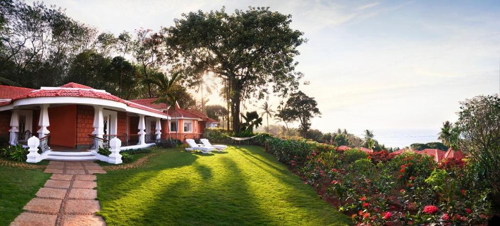 Taj Fort Aguada Resort Spa Goa  Facilities  Garden 7