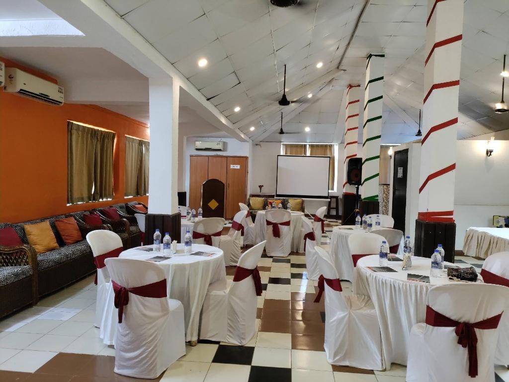 Santiago Beach Resort  Facilities  Banquet Hall 29