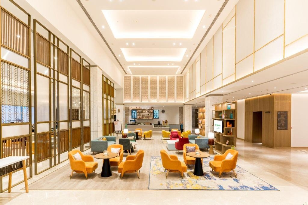 Holiday Inn Lucknow Airport By IHG  Dining  Restaurant 3