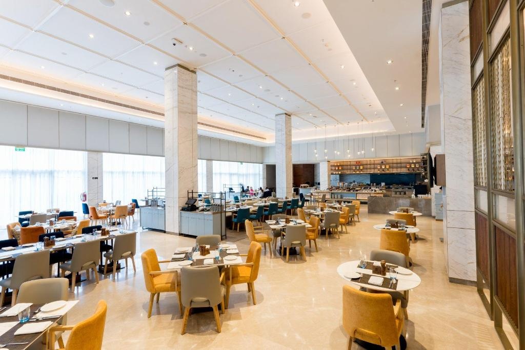 Holiday Inn Lucknow Airport By IHG  Dining  Restaurant 5