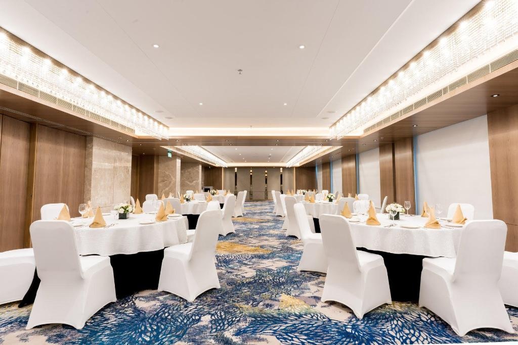 Holiday Inn Lucknow Airport By IHG  Facilities  Banquet Hall 9