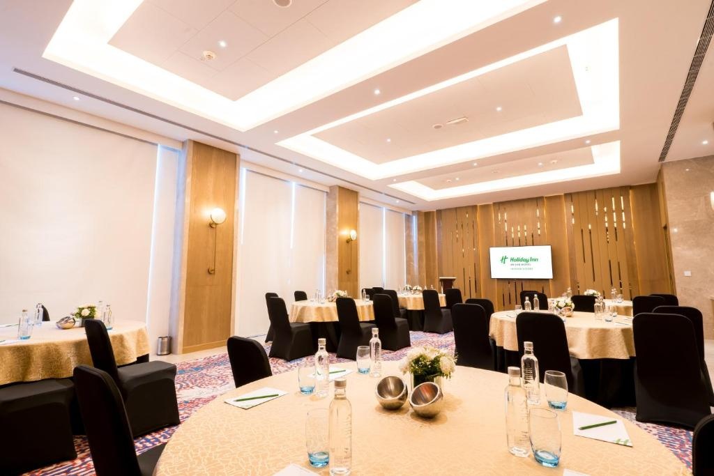 Holiday Inn Lucknow Airport By IHG  Facilities  Meeting Room Ballrooms 18