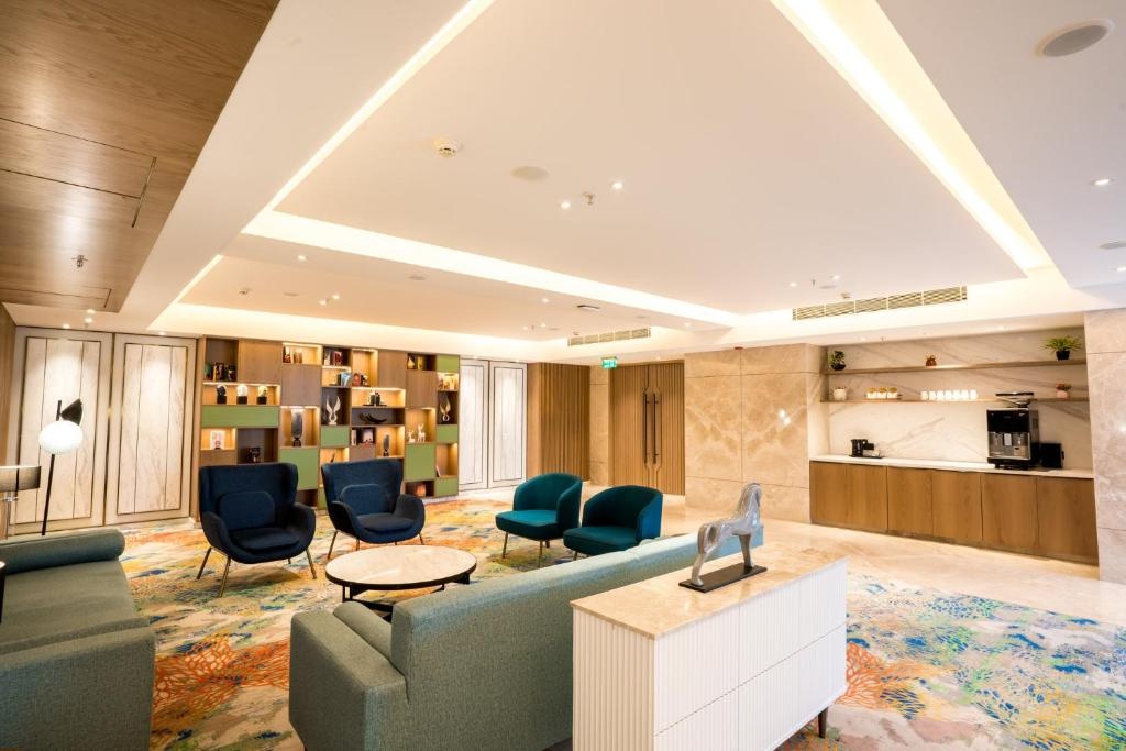 Holiday Inn Lucknow Airport By IHG  Facilities  Meeting Room Ballrooms 7