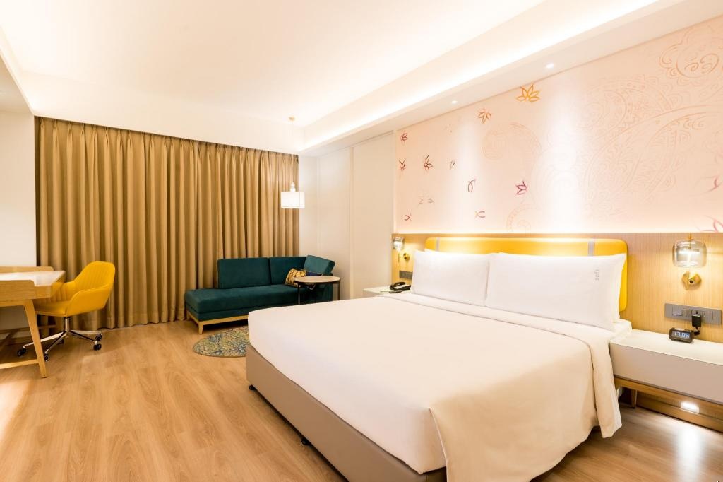 Holiday Inn Lucknow Airport By IHG  Rooms  Standard Room Bed 12