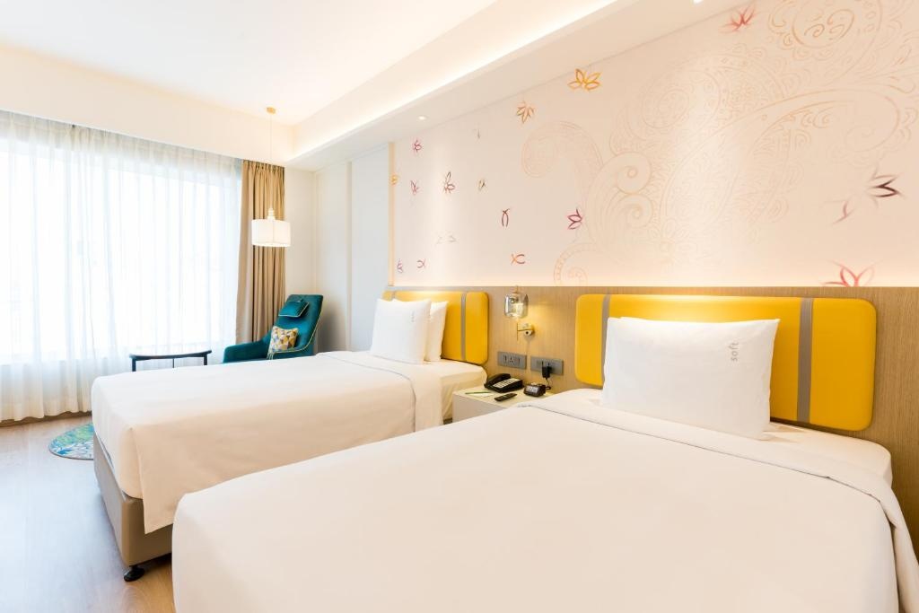 Holiday Inn Lucknow Airport By IHG  Rooms  Rooms Image 23 23