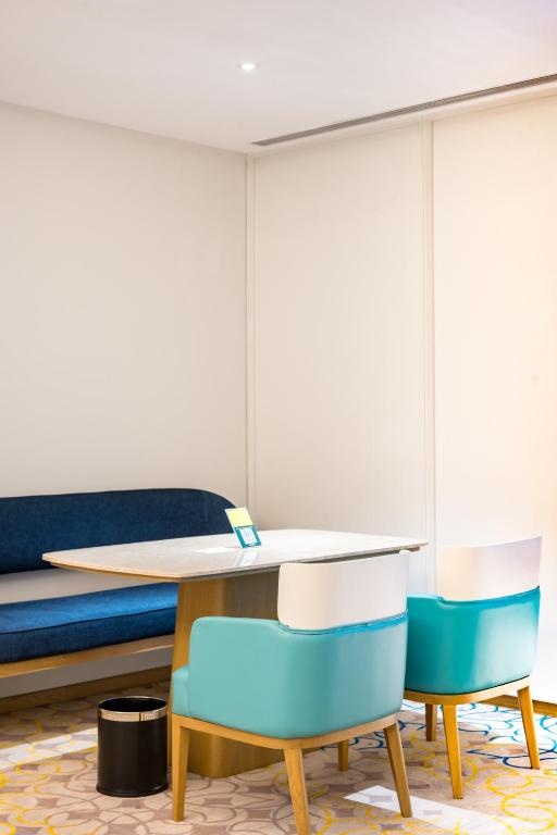 Holiday Inn Lucknow Airport By IHG  Rooms  Rooms Image 32 32