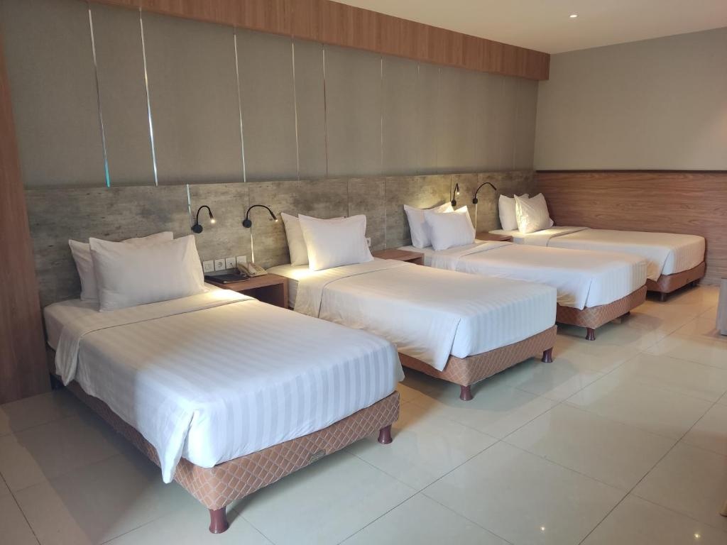 BeSS Resort And Waterpark Lawang  Rooms  Rooms Image 4 4