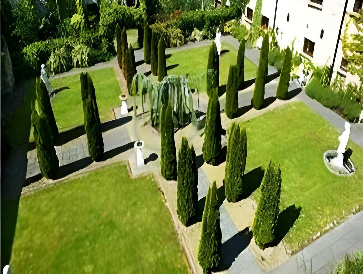 Cabra Castle Hotel FacilitiesGarden 14