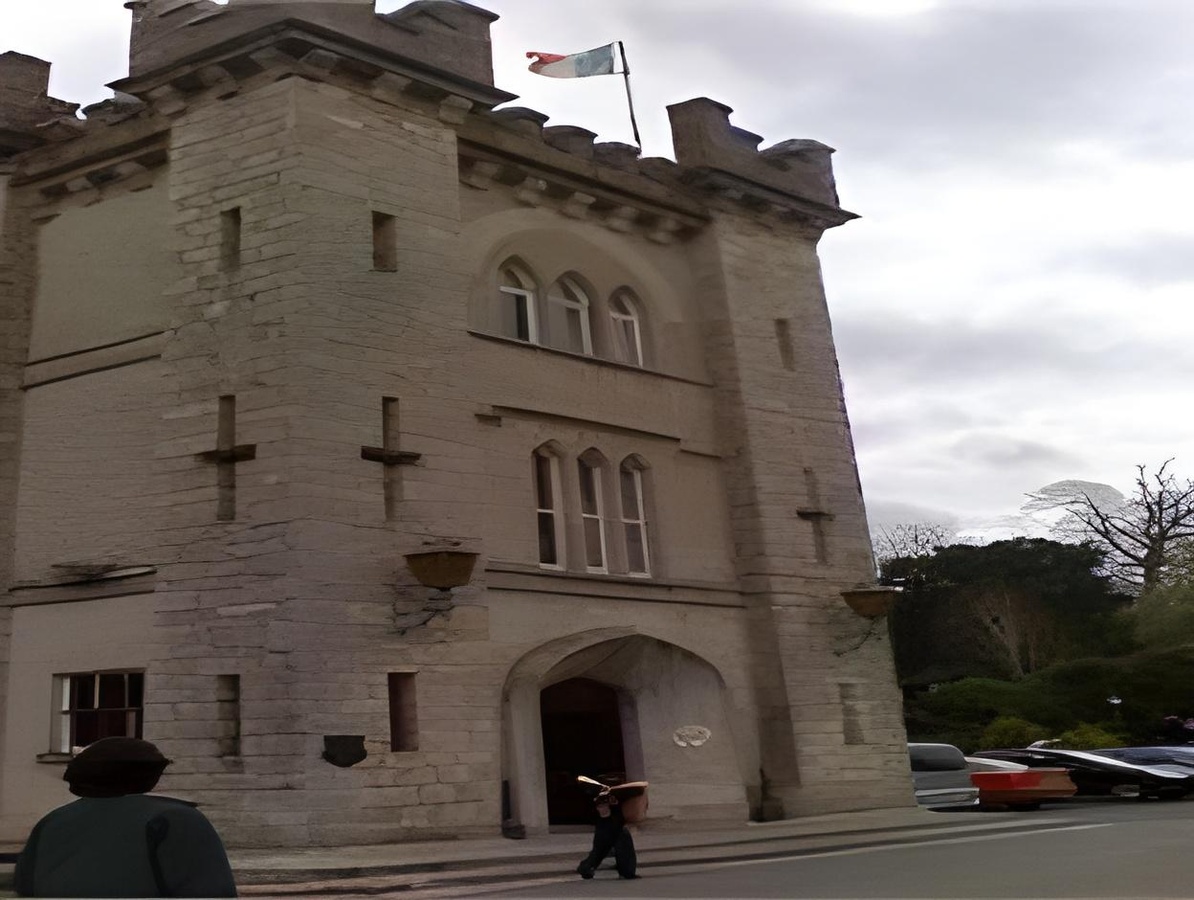 Cabra Castle Hotel PropertyviewsExterior View 20