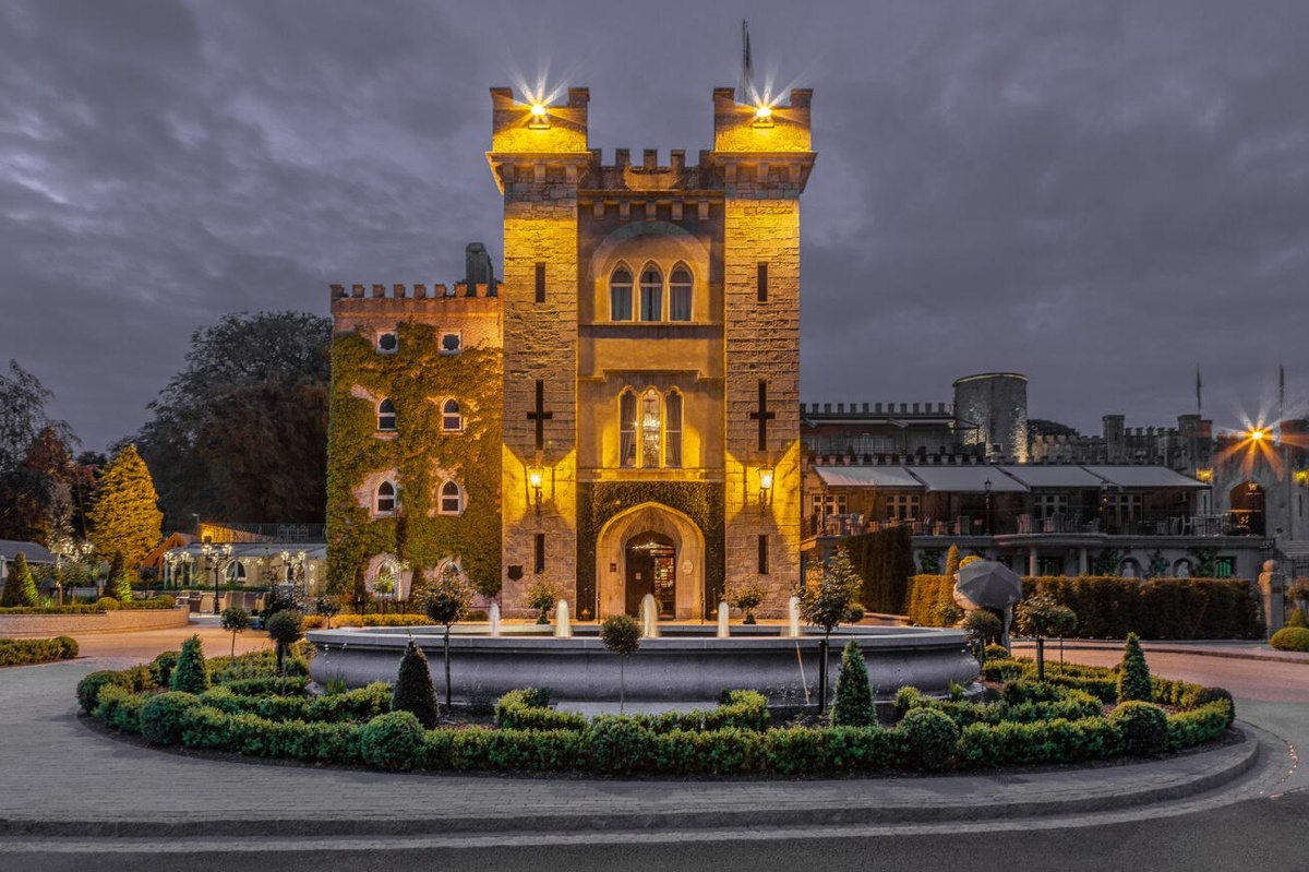 Cabra Castle Hotel Propertyviewsgallery Image 3 3