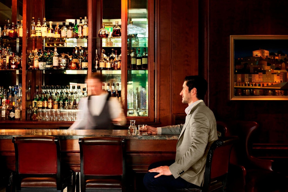 Intercontinental Dublin FacilitiesBarlounge 48