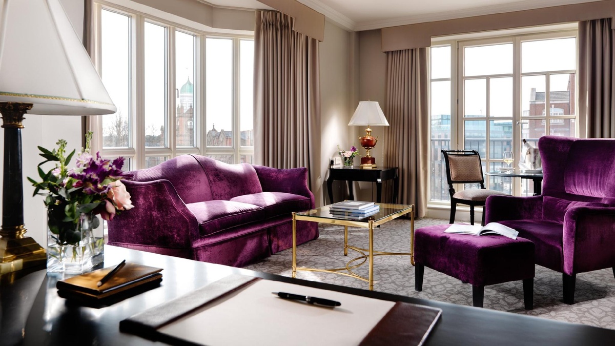 Intercontinental Dublin Rooms1 Bedroom Suite Dining Balcony Sofa Bed Suite Room 3