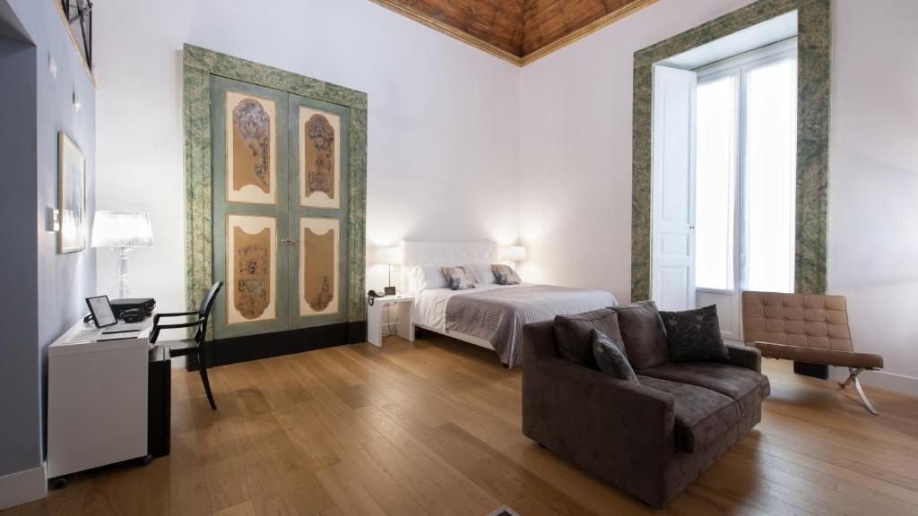 Santa Chiara Boutique Hotel__rooms__rooms Image 20_20