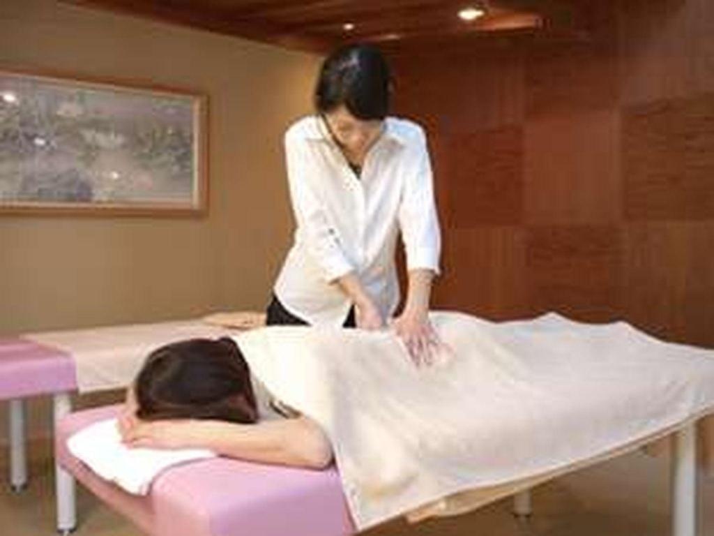 Tosa Gyoen Hotel  Facilities  Beauty Salon 9