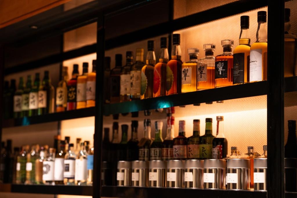 Courtyard By Marriott Tokyo Ginza Hotel  Dining  Bar 50