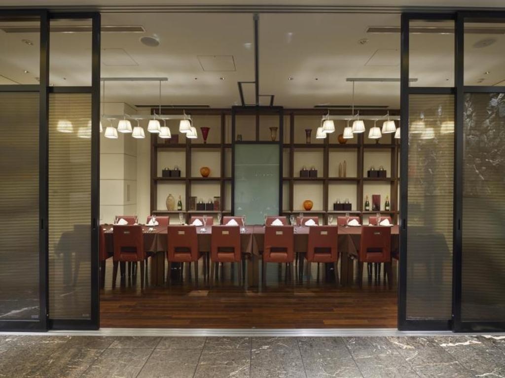 Hotel Sunroute Plaza Shinjuku  Dining  Restaurant 13