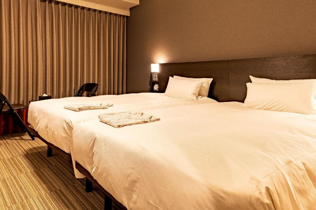 Hotel Sunroute Plaza Shinjuku  Rooms  Rooms Image 24 24