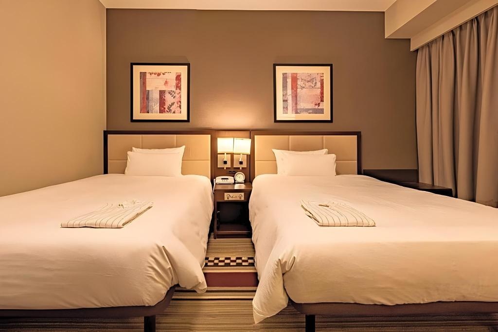 Hotel Sunroute Plaza Shinjuku  Rooms  Rooms Image 25 25