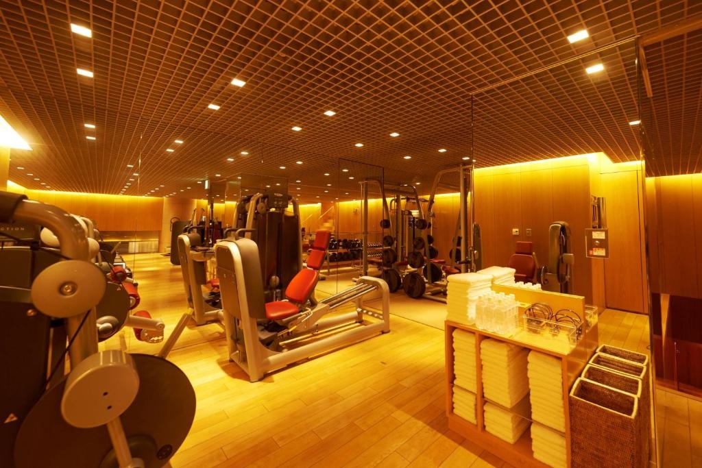 Grand Hyatt Tokyo  Dining  Fitness Center 84