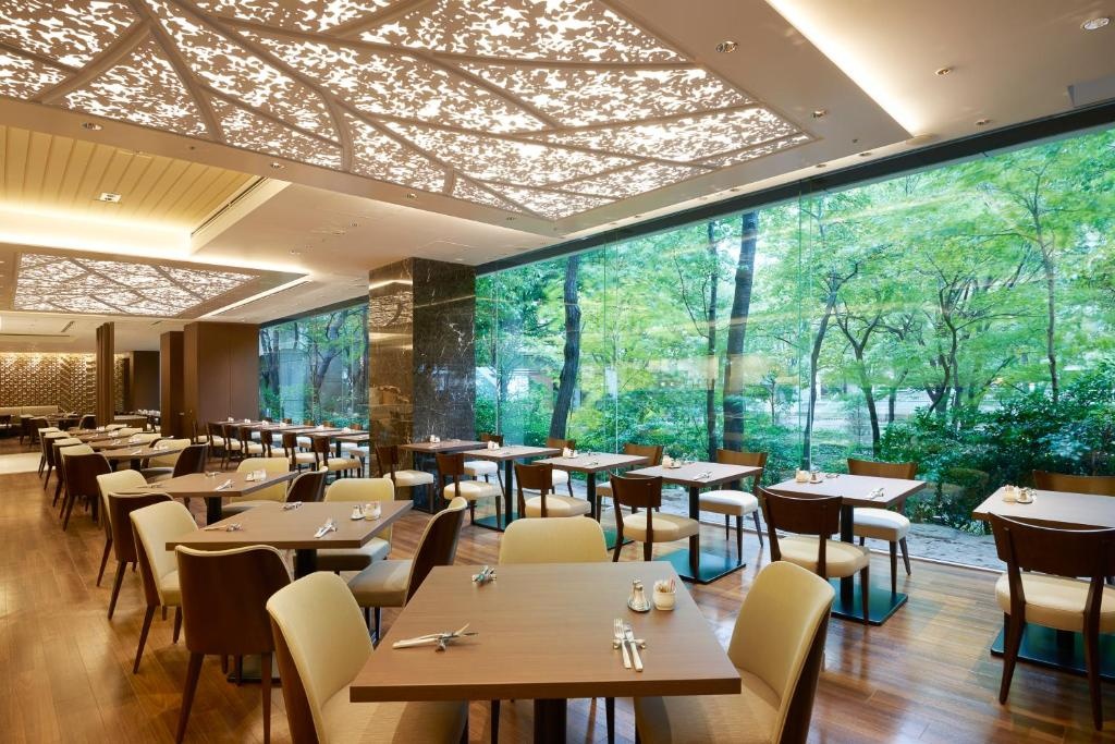 Keio Plaza Hotel Tokyo Premier Grand  Dining  Restaurant 7