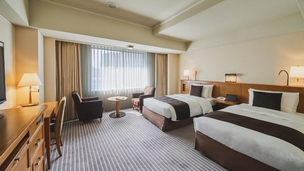 Imperial Hotel Tokyo  Dining  Dining Image 38 38